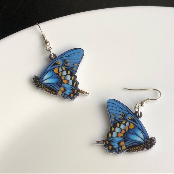 NEW Acrylic Blue Butterfly Earrings - Picture 2 of 7
